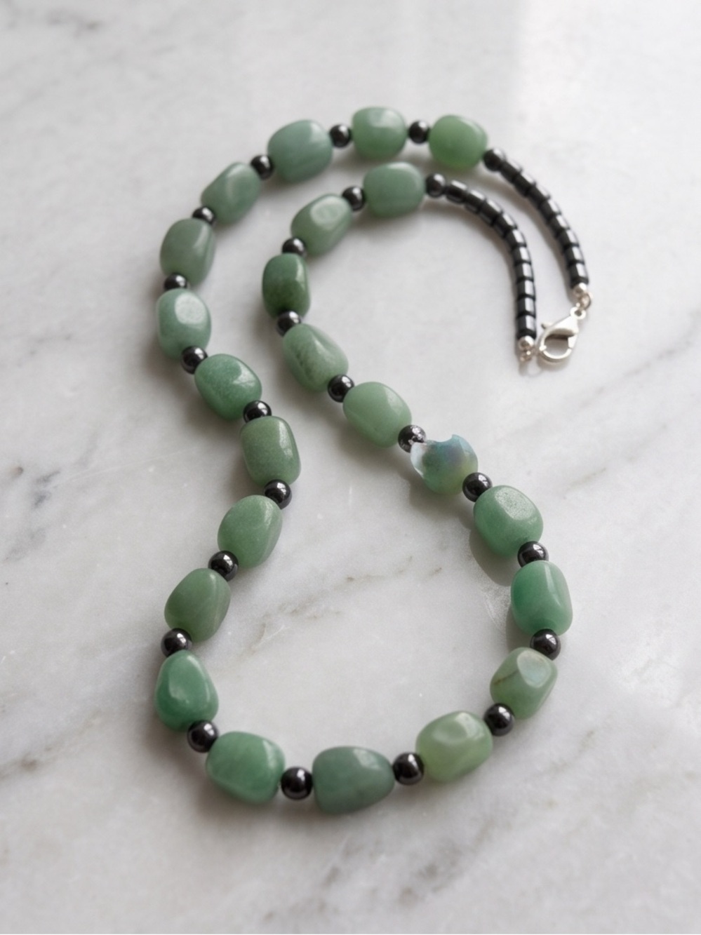 Vintage Hand Crafted Geniune Chinese Green Jade & Hematite Necklace 20”